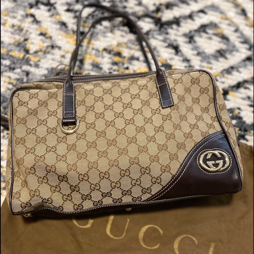 Authentic Gucci Canvas Leather ( brown)